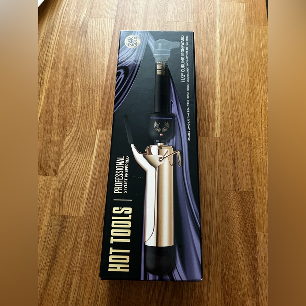 Hot Tools 1.5” curling iron/wand